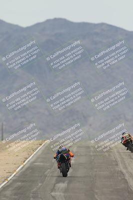 media/Sep-21-2025-Race Pace (Sun) [[98bf33ef95]]/Non Verified/1-Turns 9 and 10 (8am)/